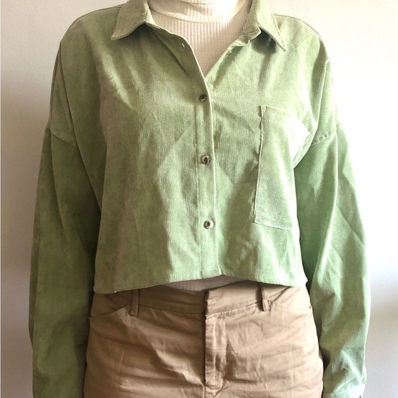 Pale green Shirt - Picture 2 of 4